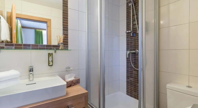 Апартаменты Comfort с 2 комнатами с балконом Apartments Leni