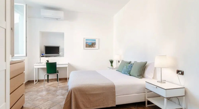 Апартаменты с балконом и с видом на горы Viviana Suite 1
