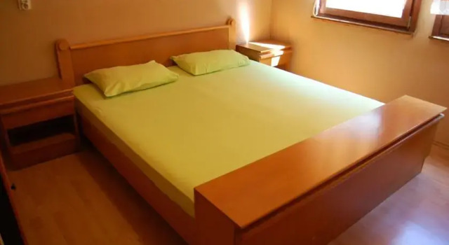 Apartments Vuksanović, Book Lejlighed Hoteller i Kotor Riviera med parkering, Parkering
