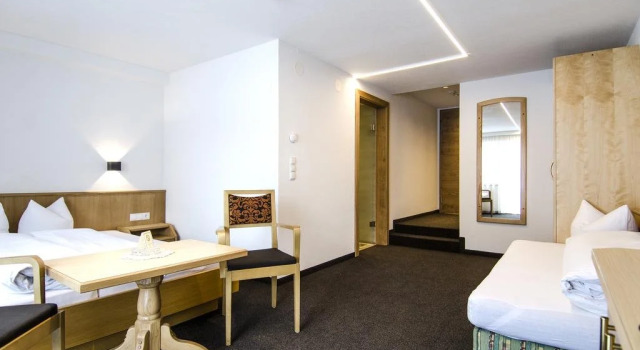 Hotel Garni Persutt, Prenota Hotel Ischgl Ischgl-Paznaun