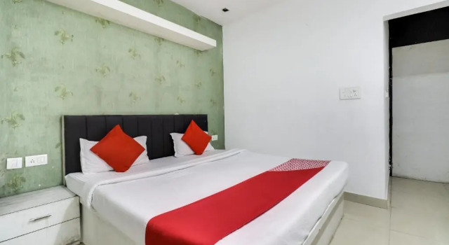 Hotel Just9 Inn