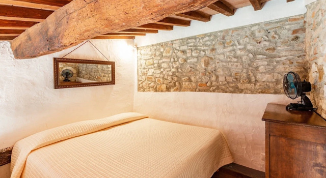 Montignano Studio With Pool
