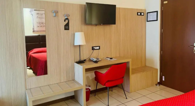 Standard Dreier Zimmer Albergo Visconti