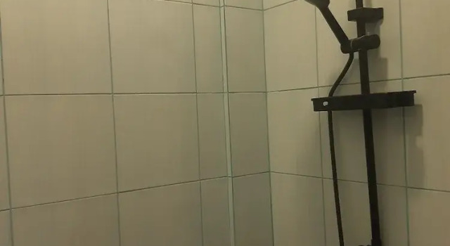 Standardní Dvoulůžkový s manželskou postelí Rodinný pokoj 999 Hotel
