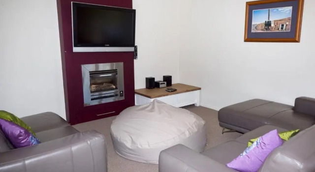 Harakeke House Upstairs - Ohakune Chalet