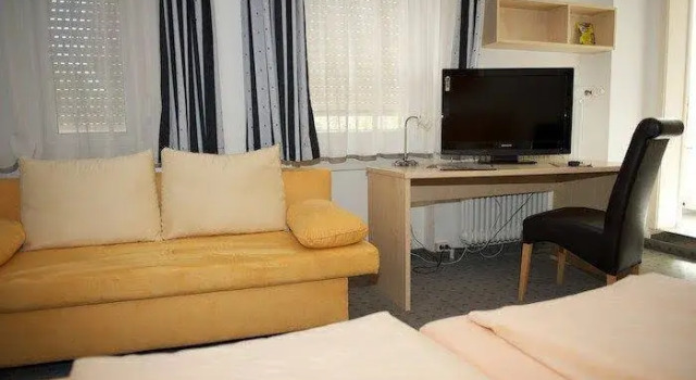 Victoria, Book Hotel Singen Lake Constance