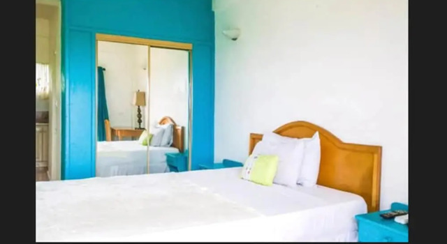 Seabreeze Hotel, Reservar Hotel Hotéis em Saint George.s com estacionamento, Estacionamento