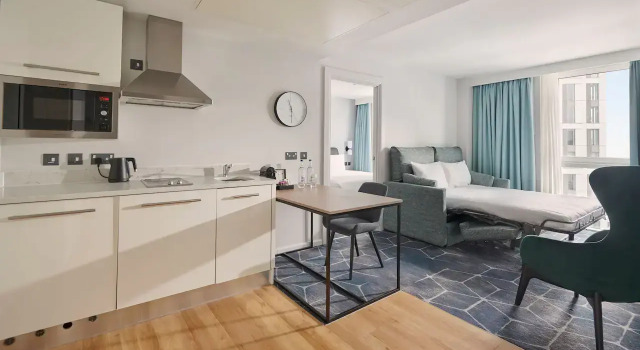 Люкс с видом на парк Hyatt House London Stratford - Aparthotel