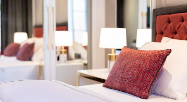 Motif Hotel Çeşme, Забронировать Отель Чешме Измир, рядом с Cesme Anfi Theatre