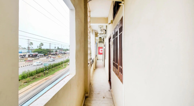 OYO Flagship 80556 Happy Residency