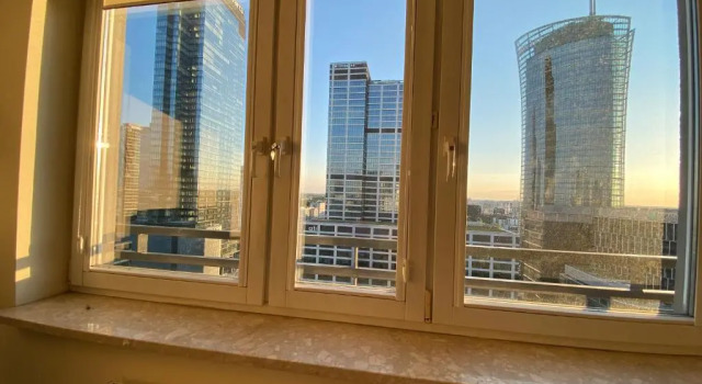 Pokoje Centrum/ rooms in Centre, Забронировать Отель Недорогие отели Варшавы, рядом с Рондо Дашиньскего, недорого