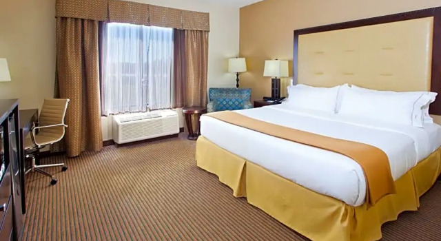 Номер Standard Holiday Inn Express Hotel & Suites Cordele North by IHG