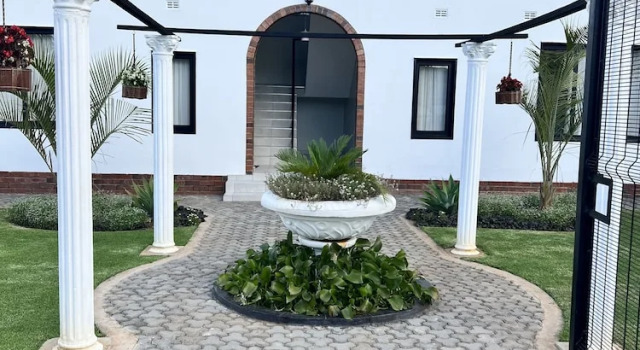 The Residence, Book Condo Hotel 4-Star Hotels in Masvingo, 4*