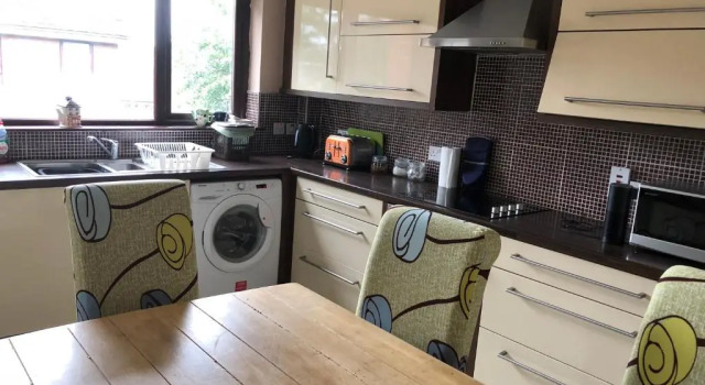 Коттедж Claire’s AirBNB 2