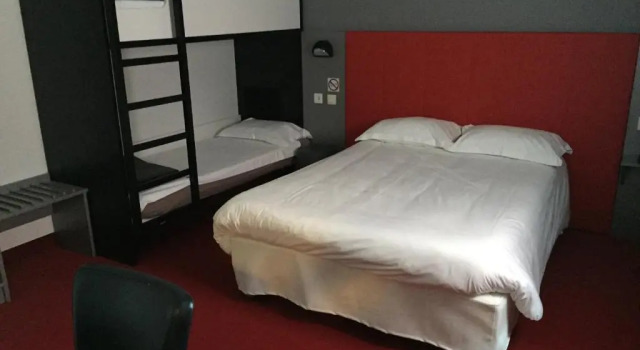 Семейный номер Standard Brit Hotel Marvejols
