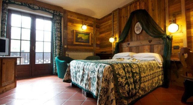 Двухместный номер Deluxe с балконом Hotel Milleluci