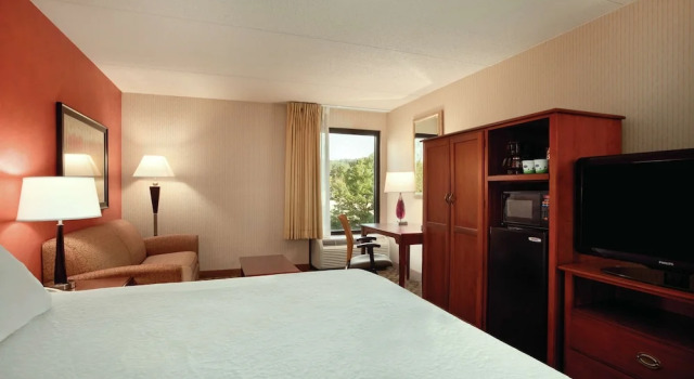 Кровать в общем номере Hampton Inn - York