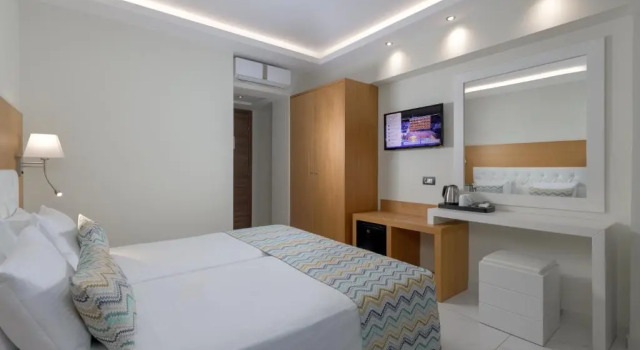 Двухместный номер Standard Oceanis Park Hotel