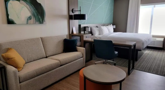 Двухместный люкс Comfort Suites Richmond East