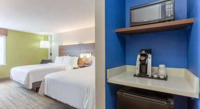 Run of House Holiday Inn Express Scottsburg by IHG