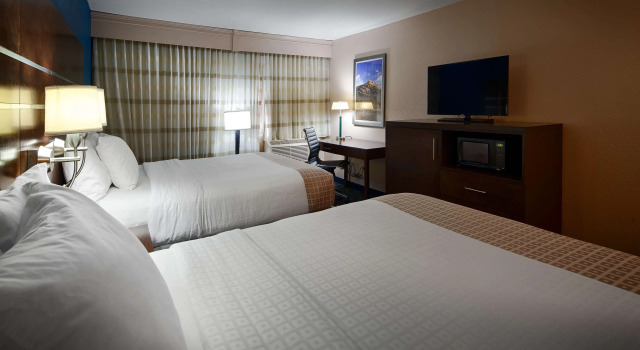 Четырёхместный номер Standard Best Western Benton Harbor - St. Joseph