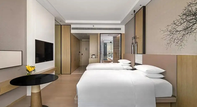 Четырёхместный номер Executive с видом на город Courtyard Chengdu South