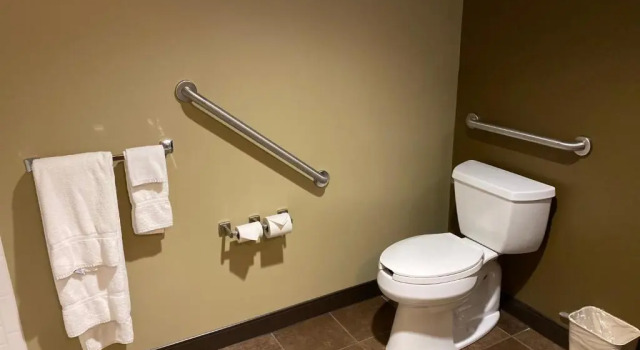 Люкс c 1 комнатой Microtel Inn & Suites by Wyndham - Timmins