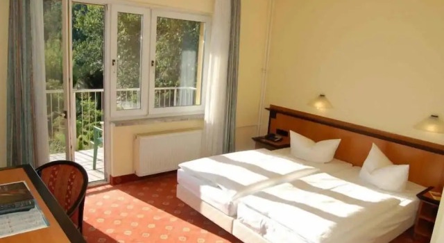 Landhotel Löwenbruch, Buchen Sie Hotel Ludwigsfelde Brandenburg