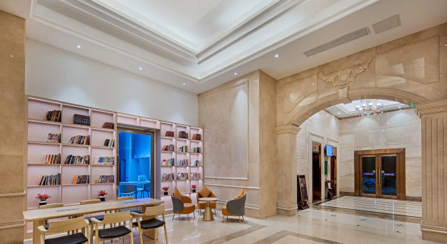 Vienna International Hotel (Shenzhen Pinghu Metro Station), Buchen Sie Hotel Tiantangwei Bao'an