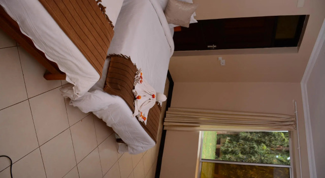 Двухместный номер Standard Keys Hotel Mbokomu Branch