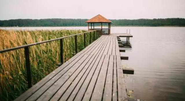 Duck Lake, Book Hotel Zavozierje Vitebsk Region