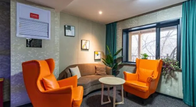 Long-term residence at Keguan Hotel (Yutian Airport Lop Nur Secret Grilling Restaurant, Urumqi)
