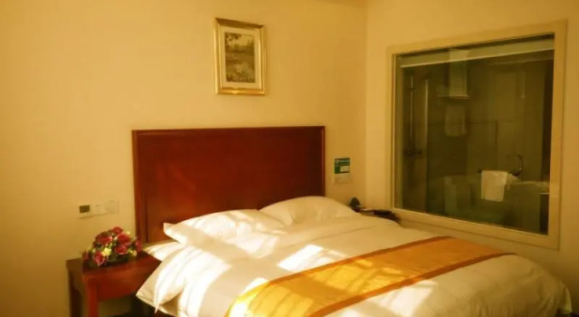 Номер Standard GreenTree Inn YanCheng XiangGang Road FuNing Passenger South Station Hotel