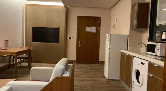 Апартаменты с 3 комнатами Hosta Serviced Apartments - Al Yasmin