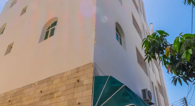 Al Jisr Hotel