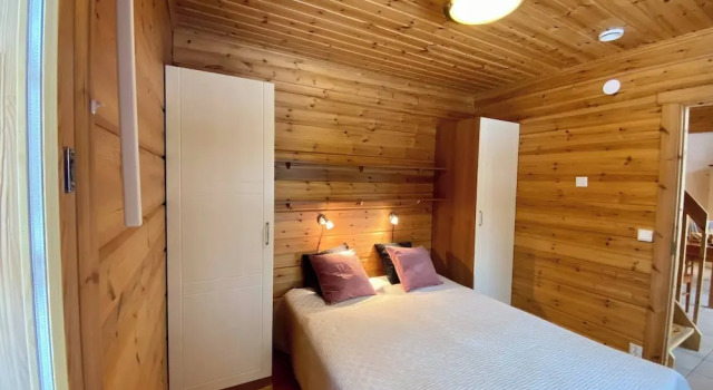 Charming Lapland Villa with Mountain Views and Private Sauna, Buchen Sie Villa Pyhähuhta Lappland
