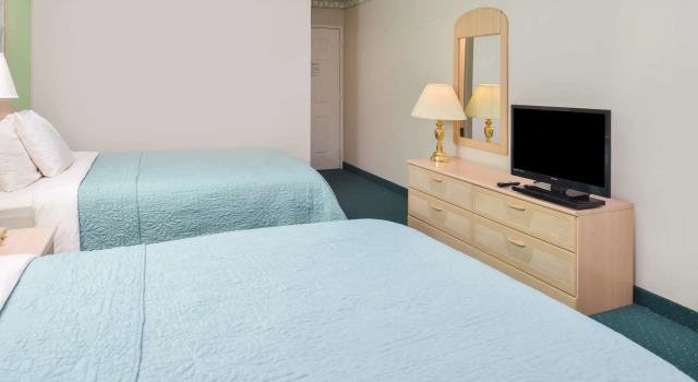 Четырёхместный номер Standard Americas Best Value Inn & Suites - Bluffton
