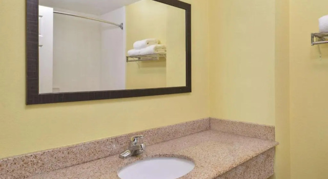Двухместный номер Executive La Quinta by Wyndham Atlanta South - Newnan