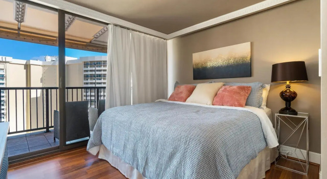 Oceanview Penthouse Suite
