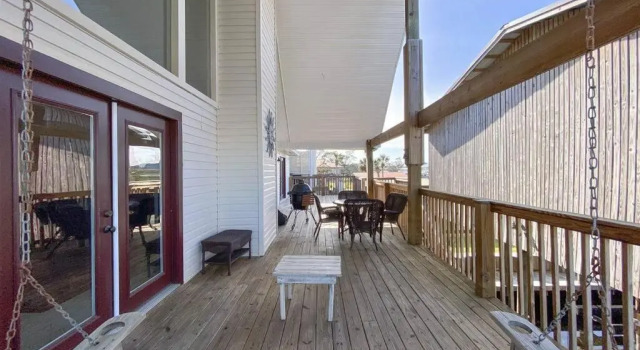Коттедж Spacious Private Bayfront & Pet Friendly 5bd/3ba + Bonus Loft