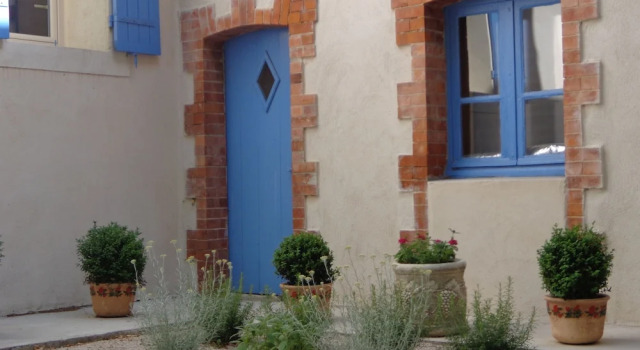 Domaine Les Rivales, Book Hotel Cavaillon Luberon