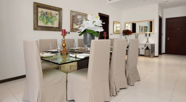 Апартаменты Comfort Maison Privee - Splendid Apt on The Palm with Stunning Sea Views