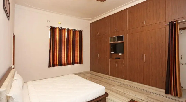 Hotel Eagle Eye, Rezervovat Hotel Udajpur Rajasthan