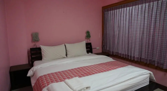 Номер Standard с балконом The Boss Grand Tower Hotel