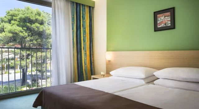 Двухместный номер Standard с видом на парк Remisens Hotel LUCIJA