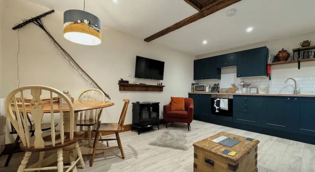 Номер Standard с 2 комнатами с балконом Hayne Barn Estate - Private Estate : 6 Eco Lodges - 1 Studio