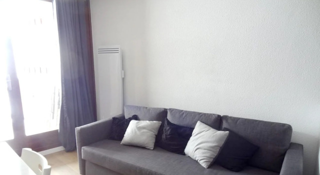 Studio in L'Alpe D'Huez, with Wonderful Mountain View And Furnished Terrace