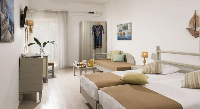 Двухместный номер Standard с балконом и с видом на море Almyrida Resort