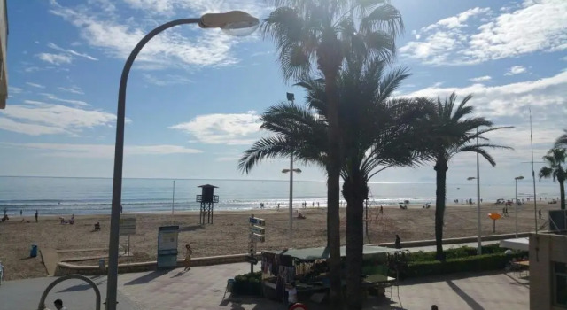 Апартаменты Apartamento a 10 metros del mar
