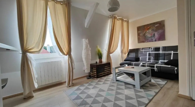 Appartement en résidence Gisors, Book Apartment  